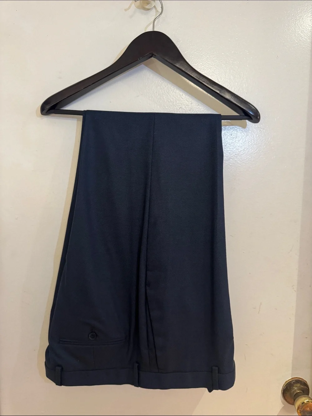 Banana Republic Navy Two-Button Suit 42L 34x34